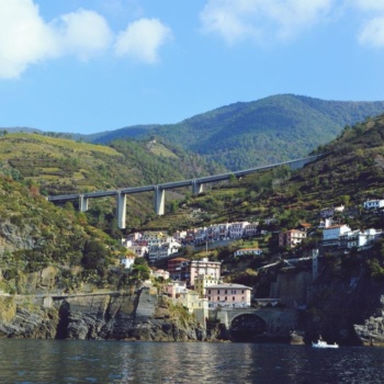 bridge-river-city-against-sky